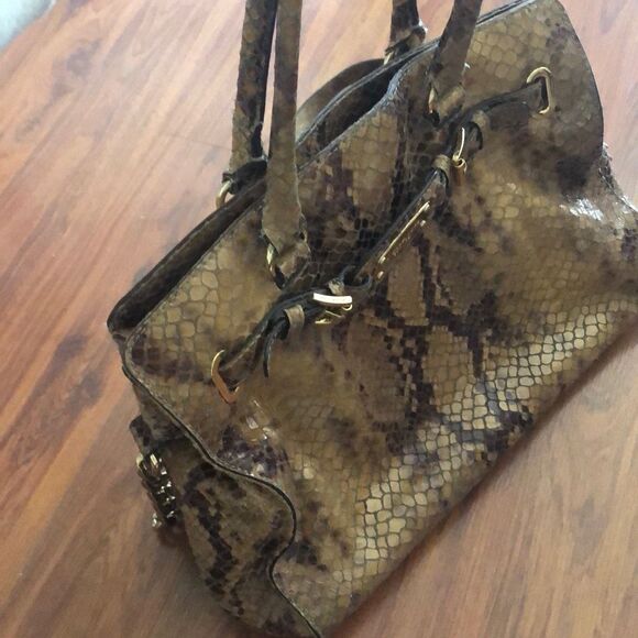 MICHAEL Michael KORS Tan snake skin python satchel - Picture 2 of 9
